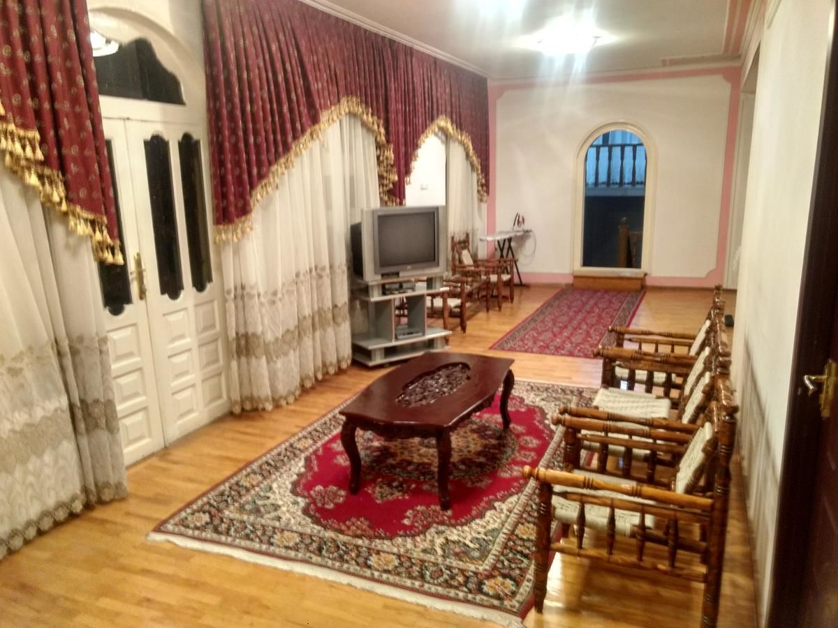 Хостелы ALPHA CENTAURI HOSTEL Баку